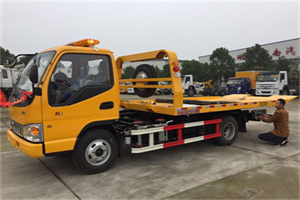 巩留哪里有拖车服务