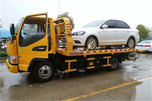 巩留附近拖车救援24小时服务热线